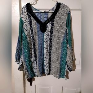 Zac & Rachel Plus Sized shirt